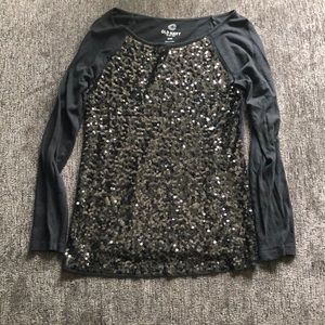 Front sequined long sleeve tee shirt